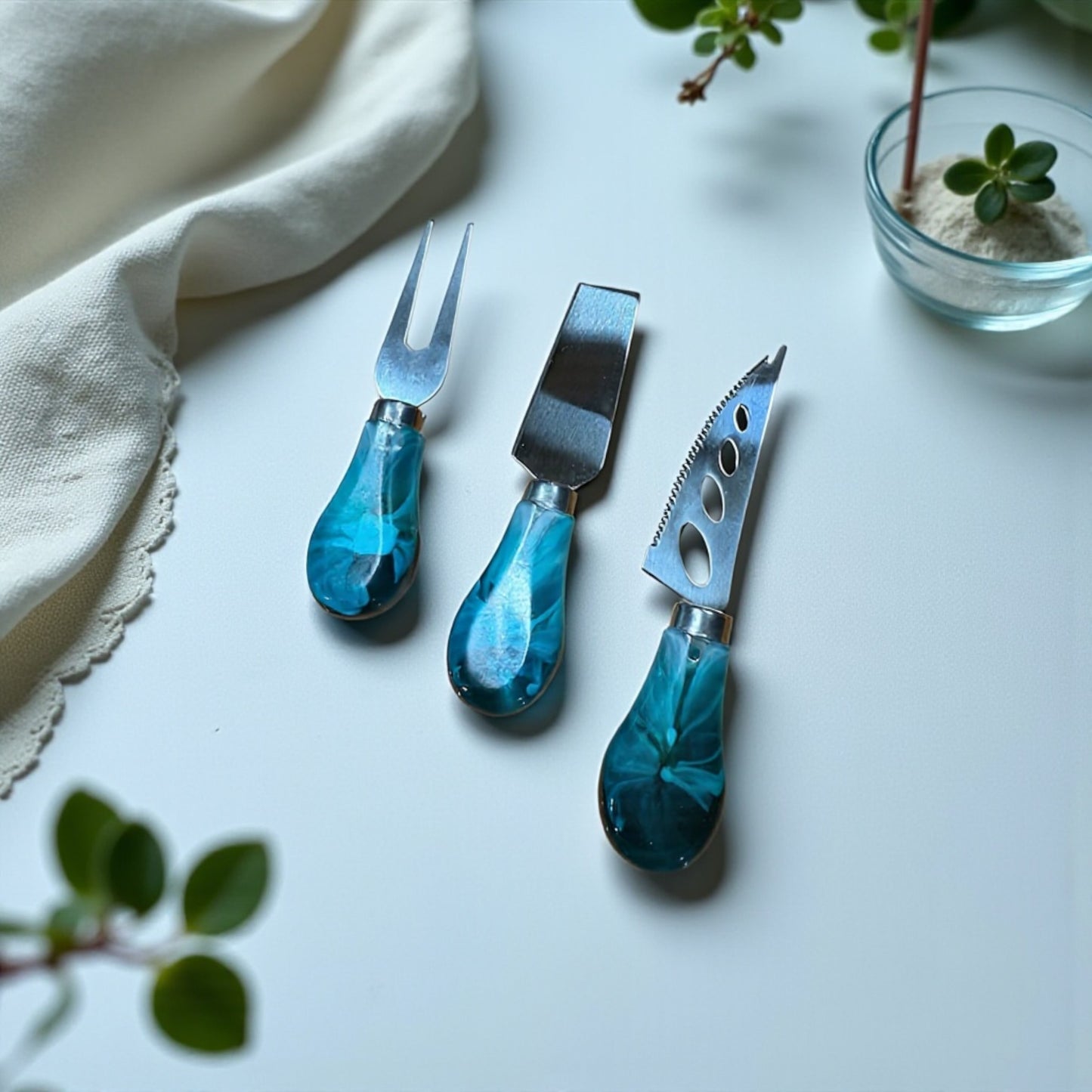 "Ocean" Charcuterie Board and Cheese Knives set